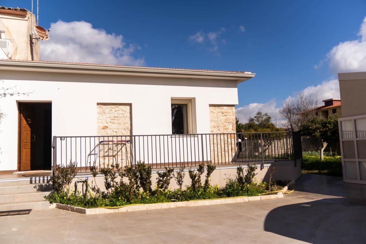 Modica Relax Garden Apartment Ngoại thất bức ảnh